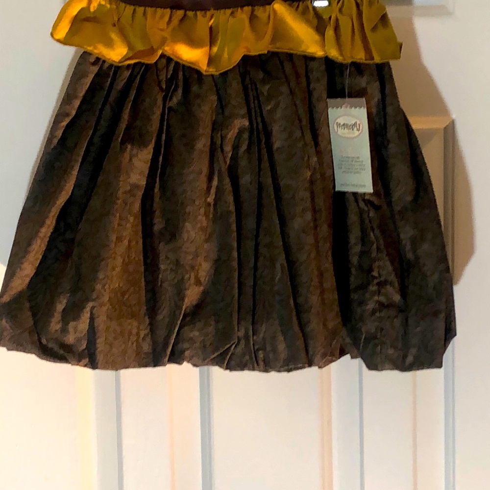 Persnickety Girls Silk Lined Skirt Size 8.